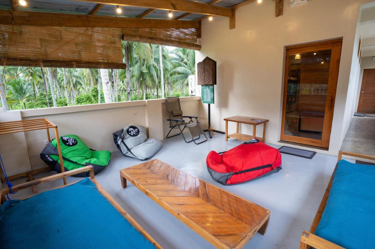 Haole Surf Hostel General Luna  Zewnętrze zdjęcie